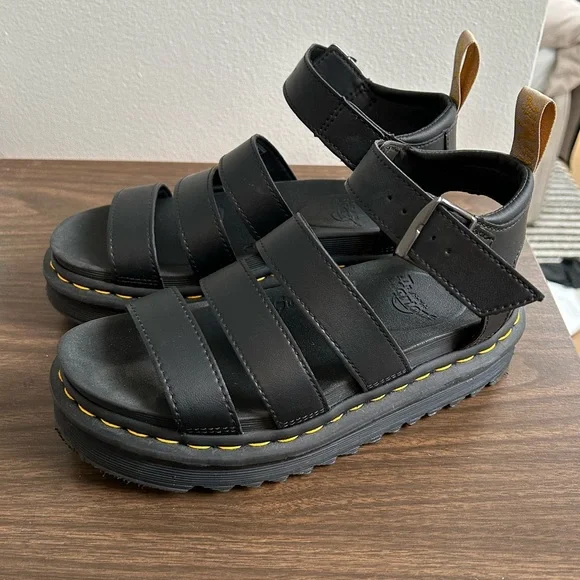 Dr Martens Vegan Blaire Sandals Size 6 - Picture 1 of 5